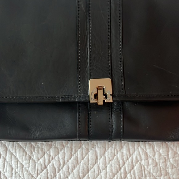 Clutch - Picture 4 of 4